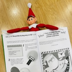 Actividades con tu Elfo travieso: Más de 40 actividades y pasatiempos navideños