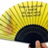 Abanico: Piña Yoga. Respira profundo y repite: No hace calor.