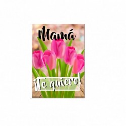tarjeta para felicitar a mamá y día de la madre con bonitos tulipanes. mamá te quiero. Dia de la madre